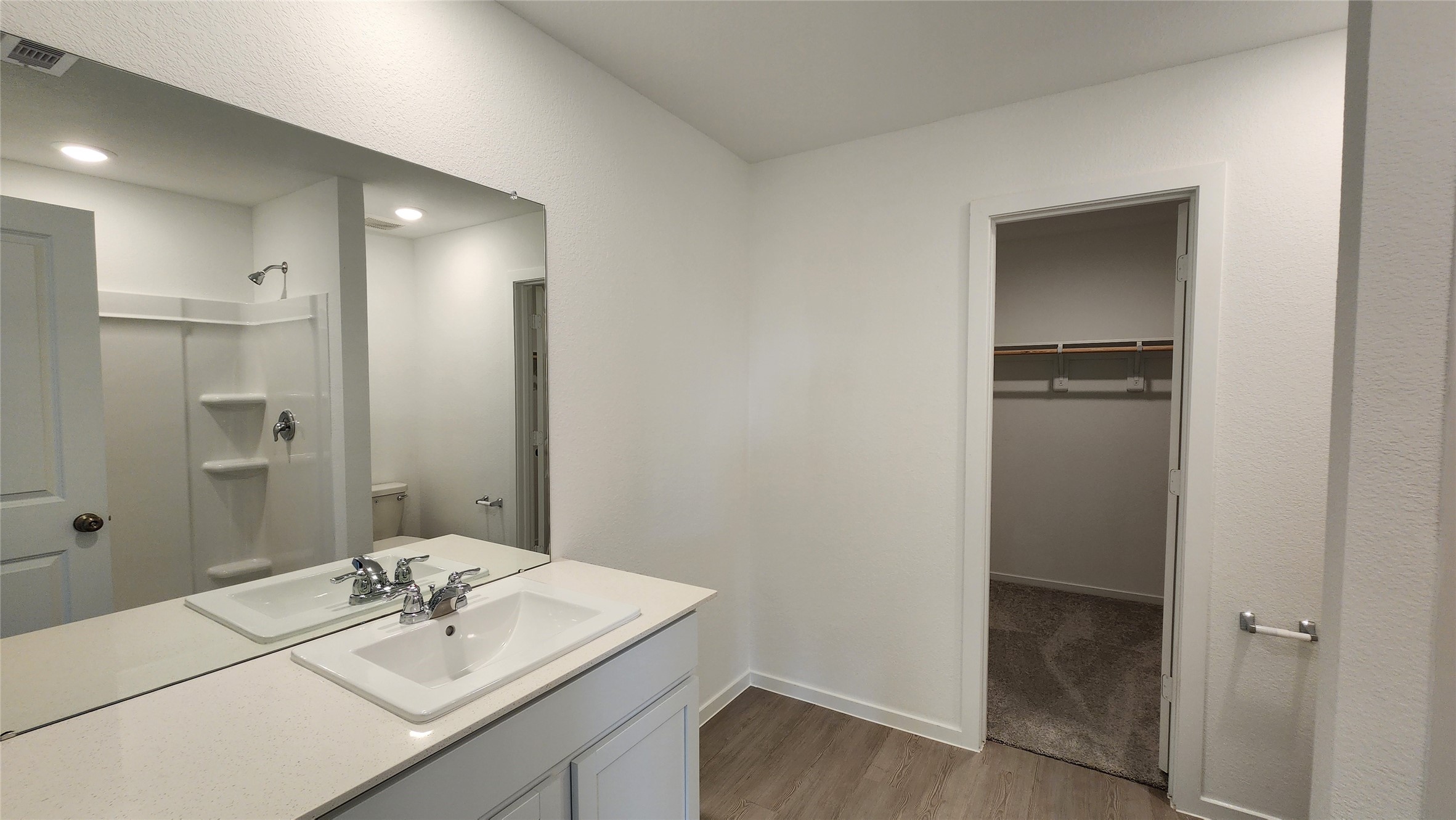 29018 Rustic Windmill Way Hockley, TX 77447 - Photo 15 of 35 Master bath