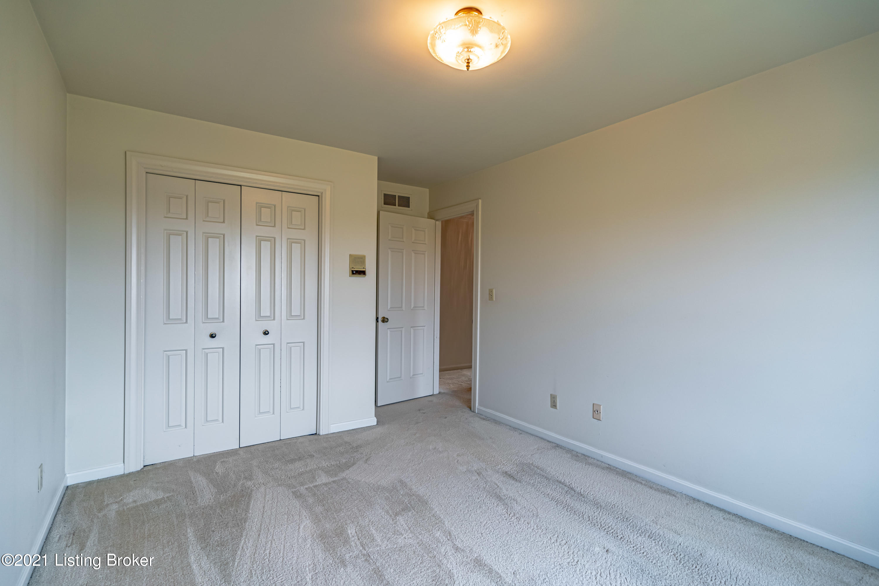2574 South Property Road Eminence, KY 40019 - Photo 36 of 60 36