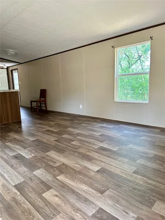 $1,400 | 104 Shoshoni Drive, Smithville, TX 78957