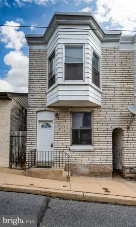 $169,900 | 329 Kline Street, Reading, PA 19611