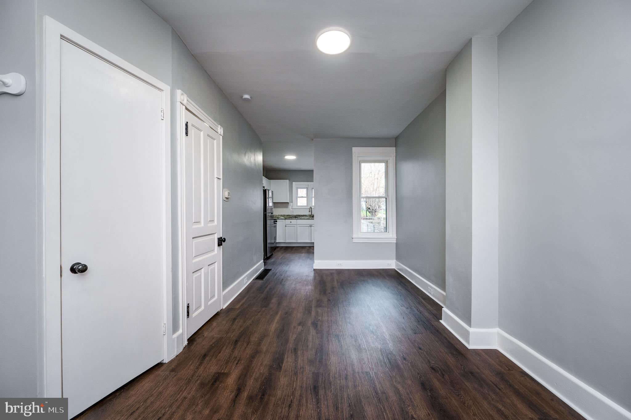 329 Kline Street Reading, PA 19611 - Photo 8 of 29