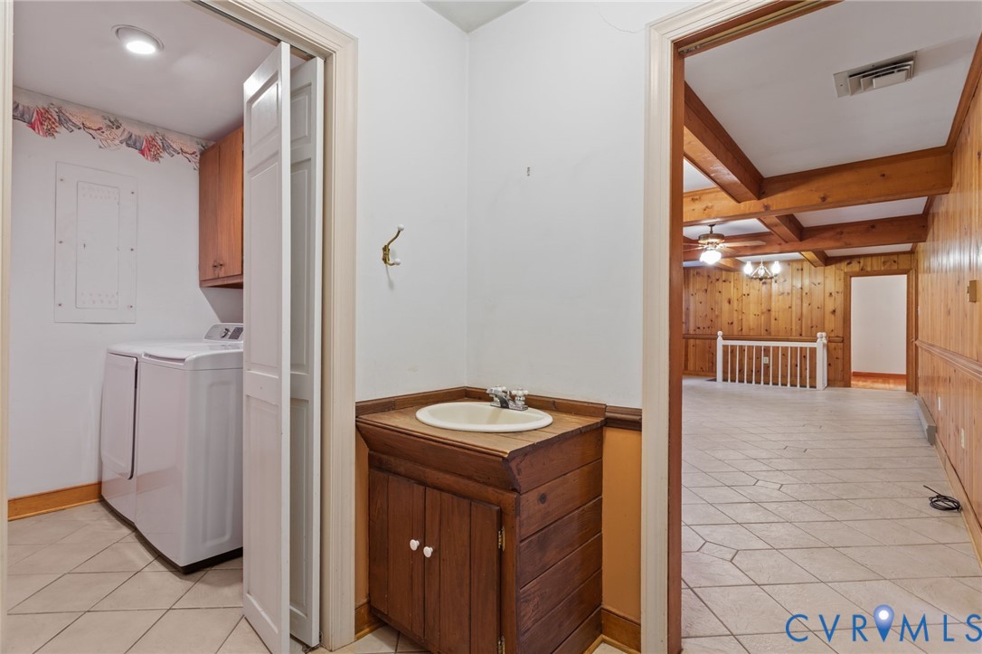 9440 Deerpark Court Midlothian, VA 23112 - Photo 12 of 55