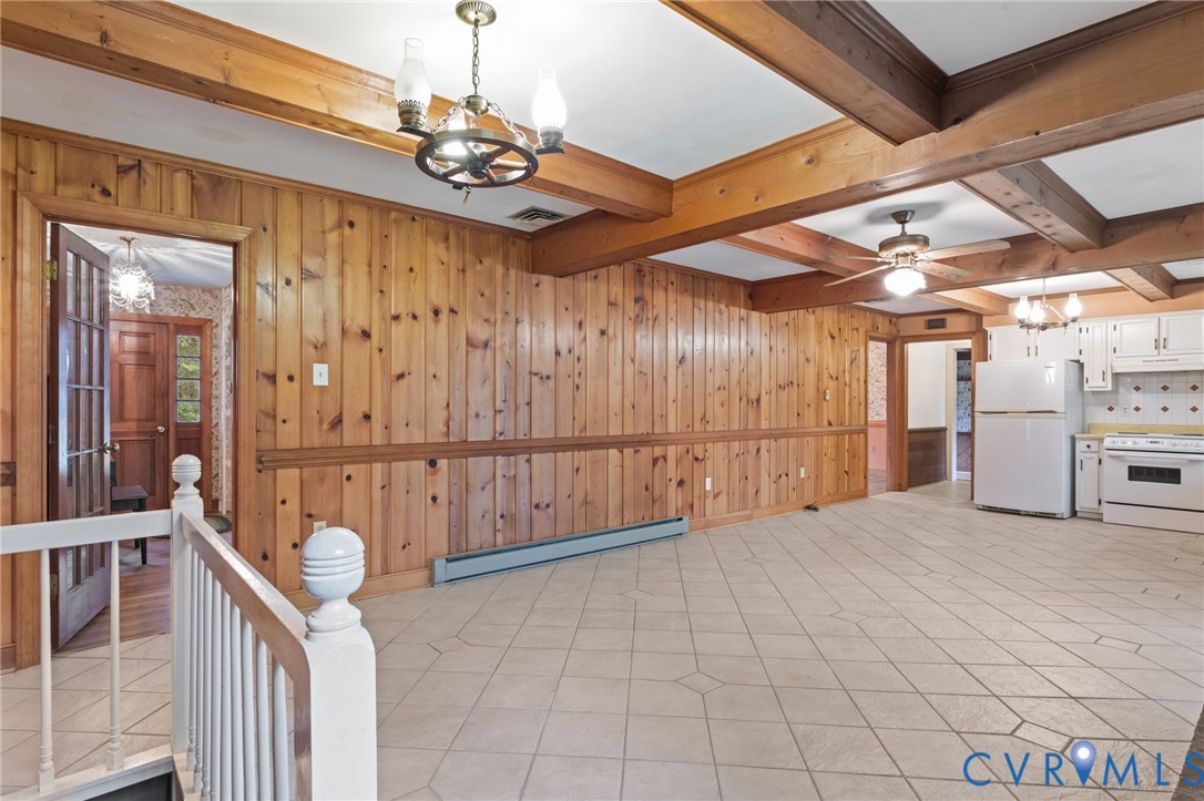 9440 Deerpark Court Midlothian, VA 23112 - Photo 17 of 55 a view of an entryway with a chandelier
