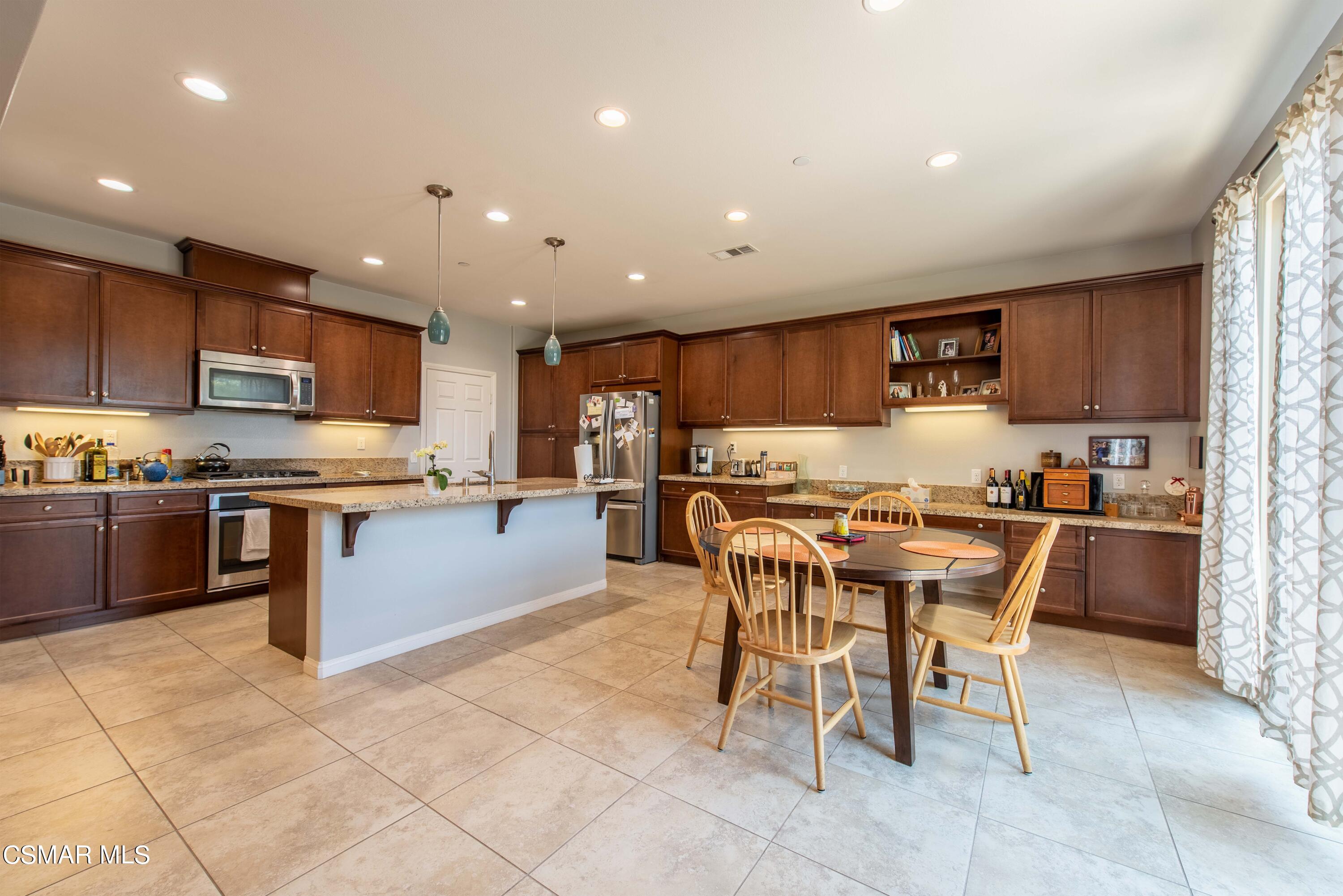 4837 Edenbridge Road Moorpark, CA 93021 - Photo 8 of 43 MSP_2720-HDR-Edit