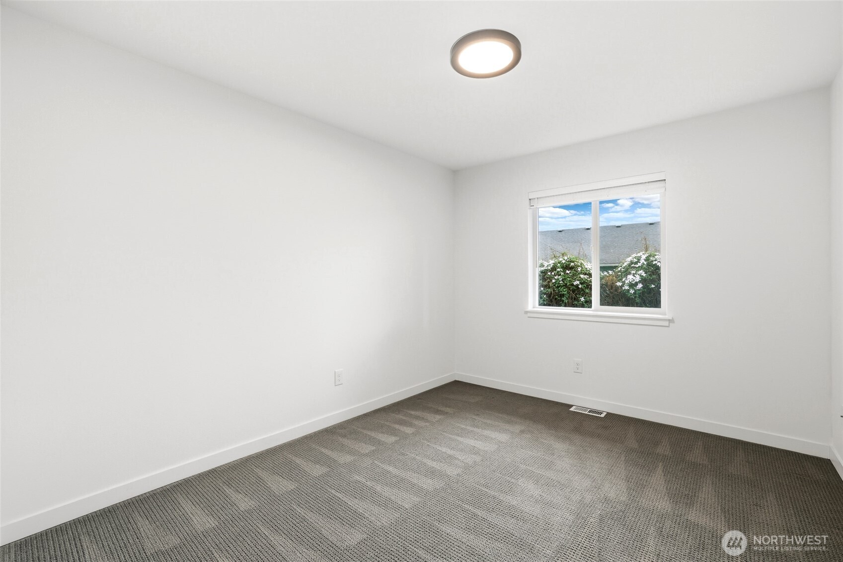 9815 178th Way Southwest Rochester, WA 98579 - Photo 27 of 36
