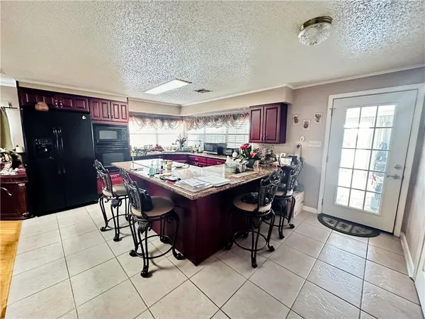 $195,000 | 4272 Jean Lafitte Boulevard, Lafitte, LA 70067