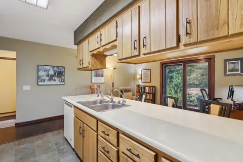 $510,000 | 10 Windhaven Circle, Madison, WI 53717