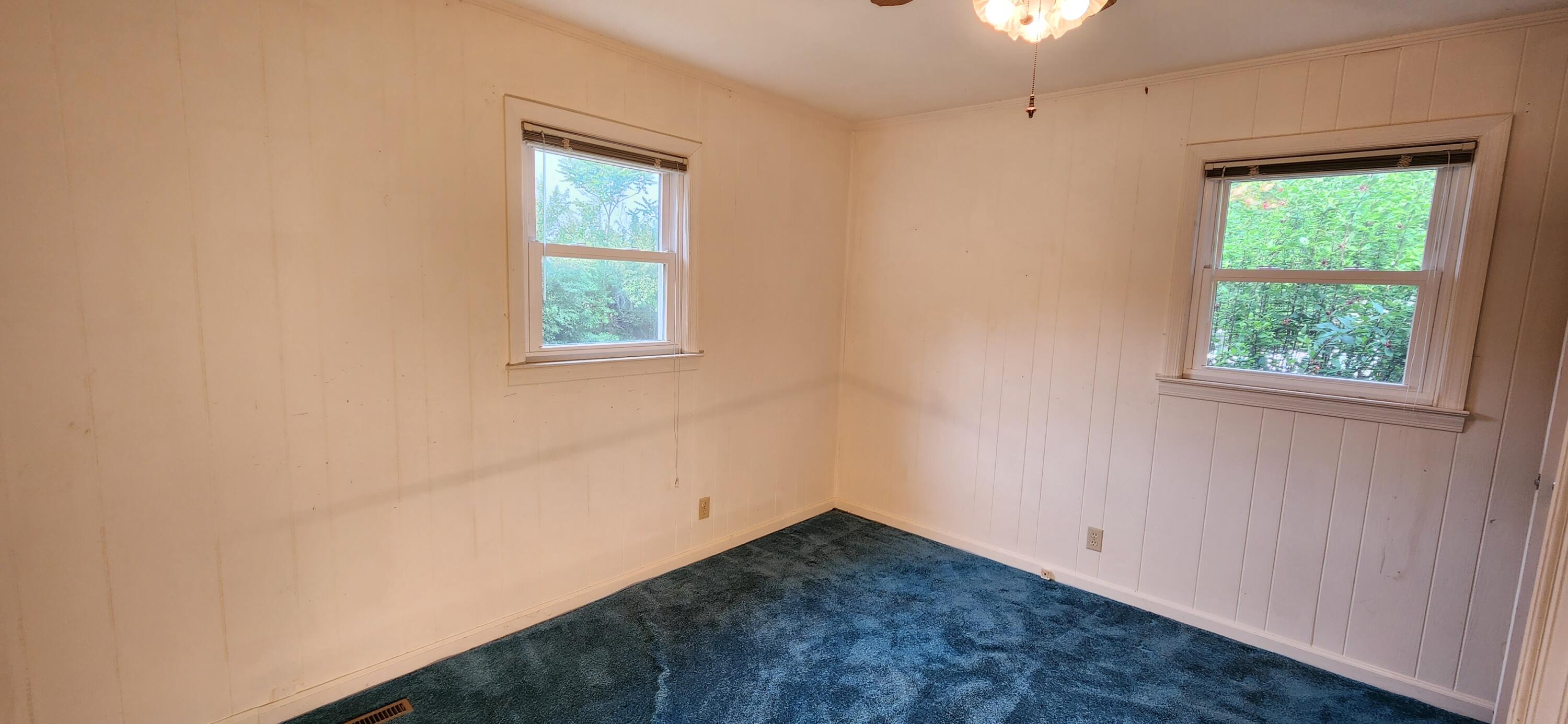 2805 Ruritan Road Rocky Mount, VA 24151 - Photo 16 of 24 an empty room with a window