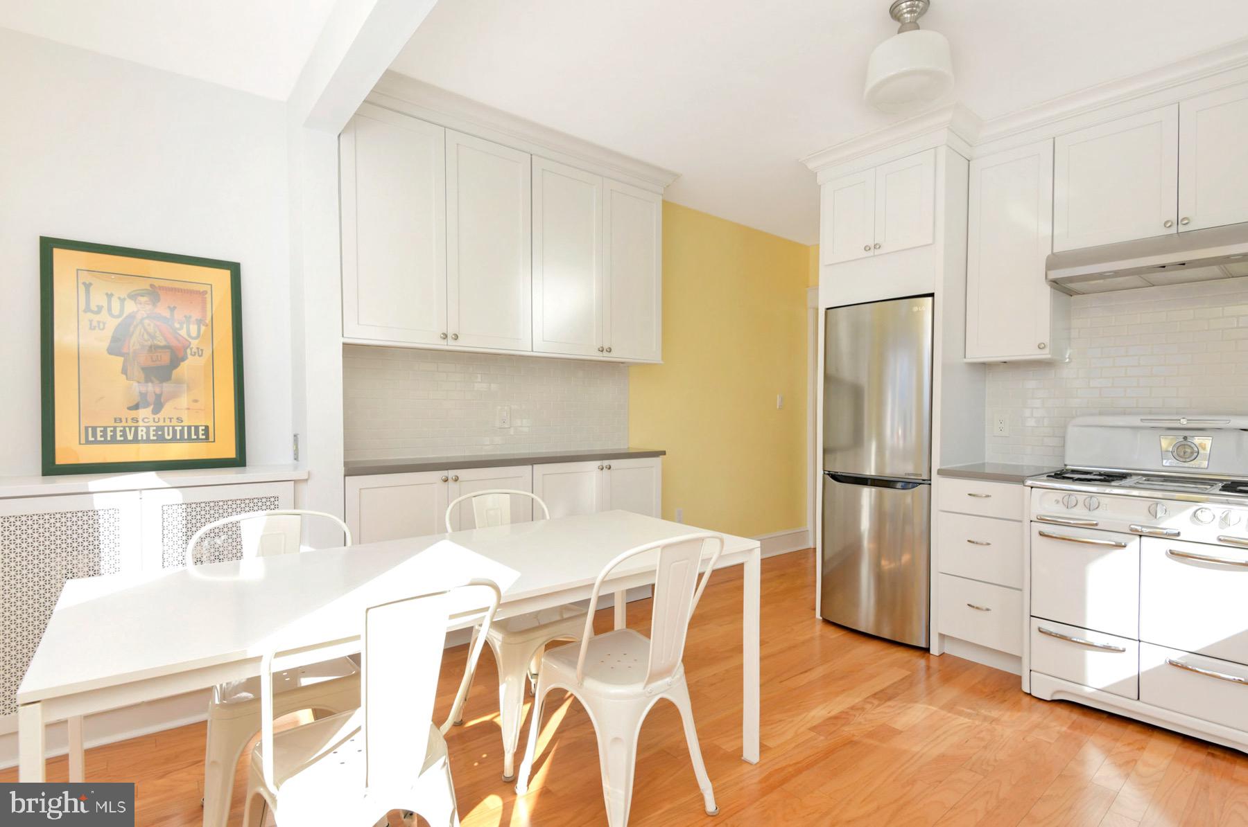 128 Jefferson Road Princeton, NJ 08540 - Photo 6 of 14 Eat-in Kitchen