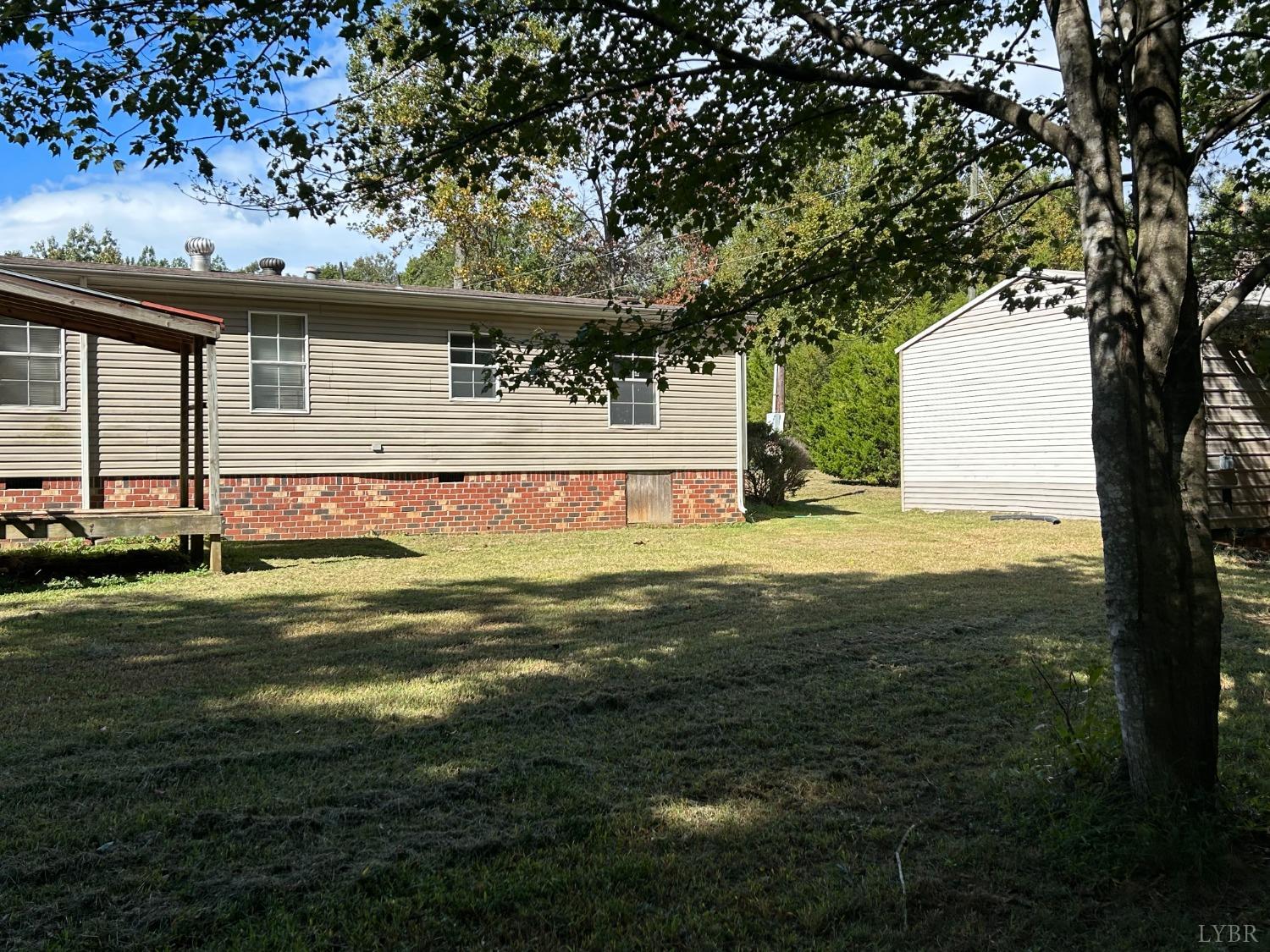 3114 Forest Chapel Road Pamplin, VA 23958 - Photo 5 of 17 Gallery Image 5