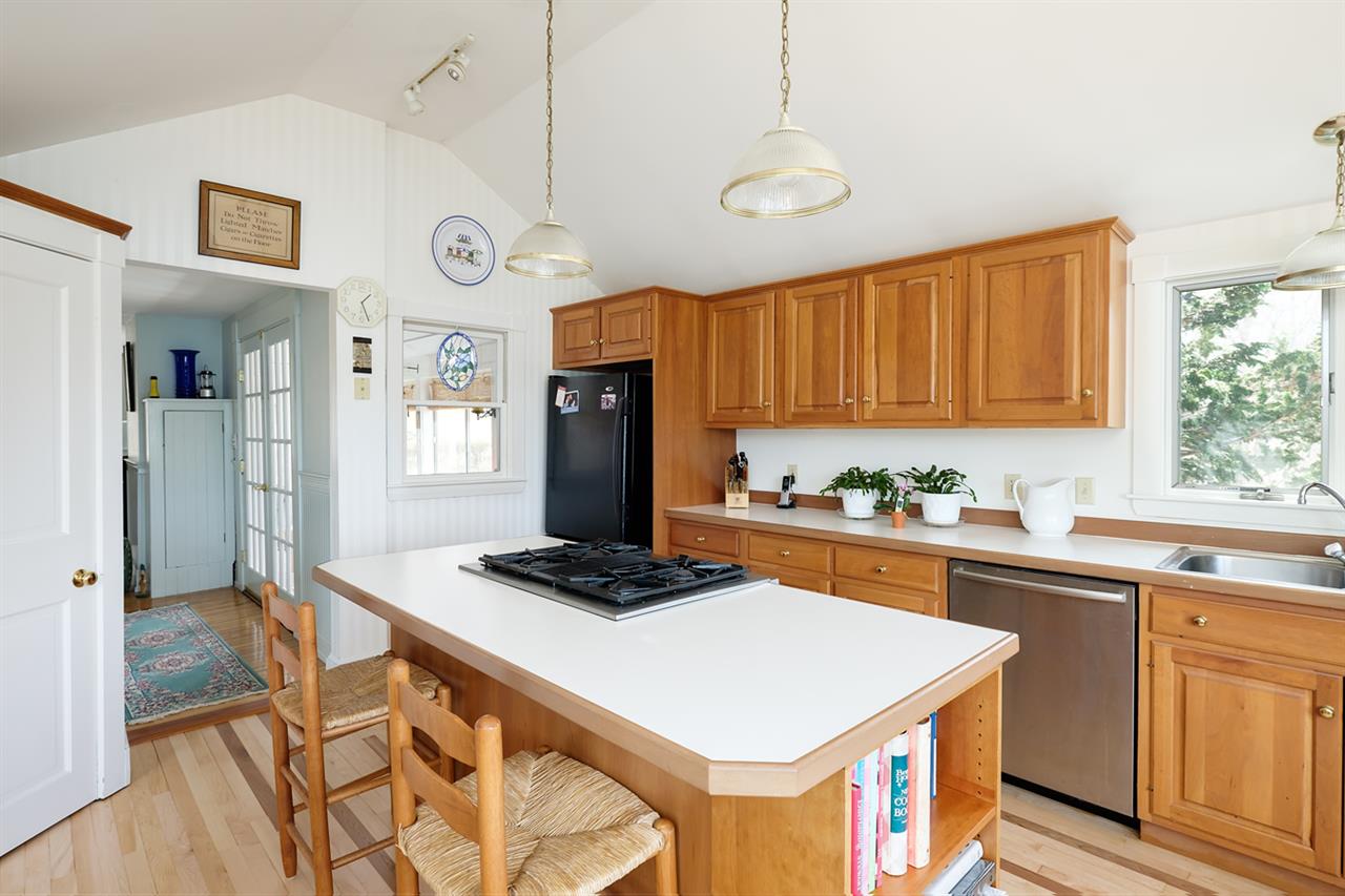 380 Southside Road York, ME 03909 - Photo 27 of 40