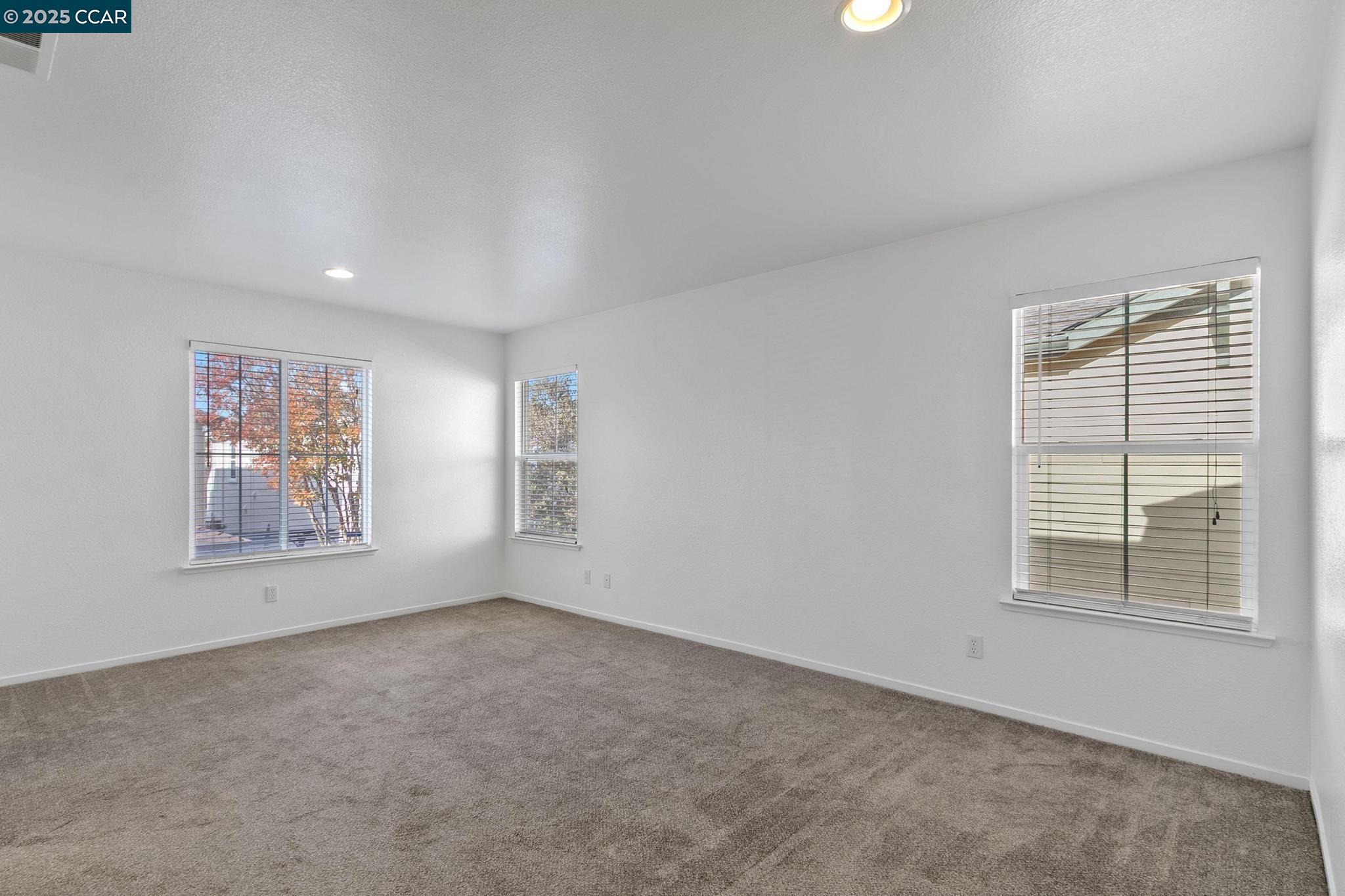 3200 Puffin Circle Fairfield, CA 94533 - Photo 11 of 30