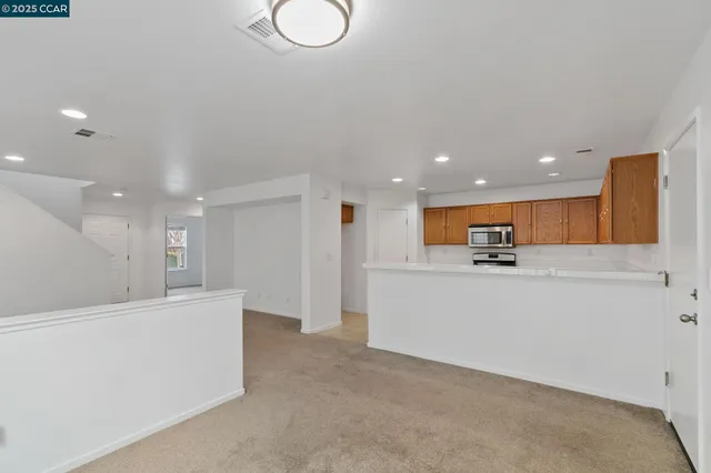 $2,900 | 3200 Puffin Circle, Fairfield, CA 94533