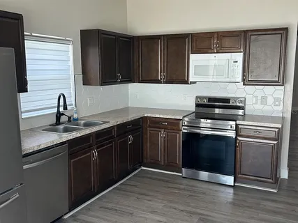 $2,400 | 7780 Newlan Drive, Orlando, FL 32818