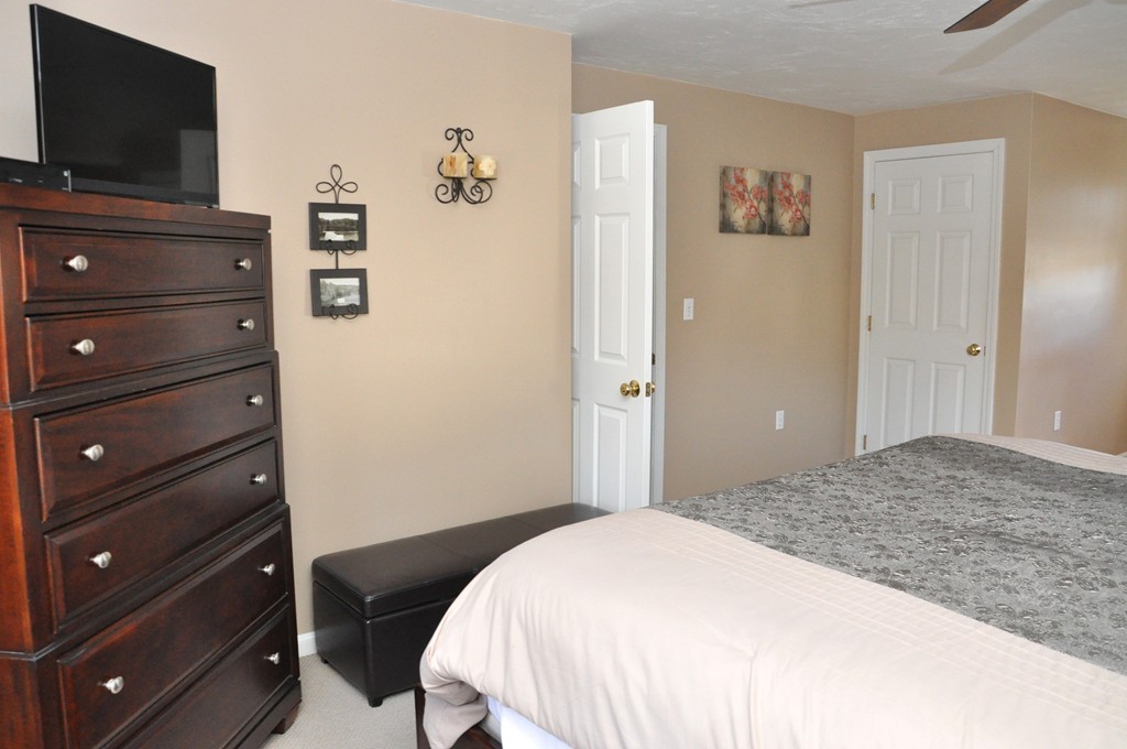160 Morrison Road Taunton, MA 02718 - Photo 12 of 25