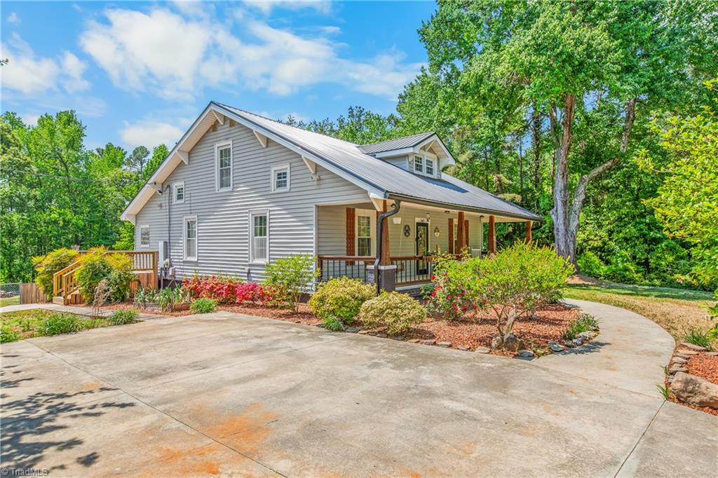 340 Fishel Road Winston-Salem, NC 27127 - Photo 2 of 42