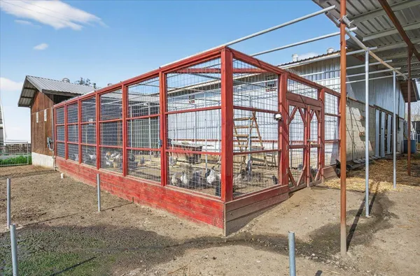 $3,500,000 | 6873 20th Avenue, Lemoore, CA 93245