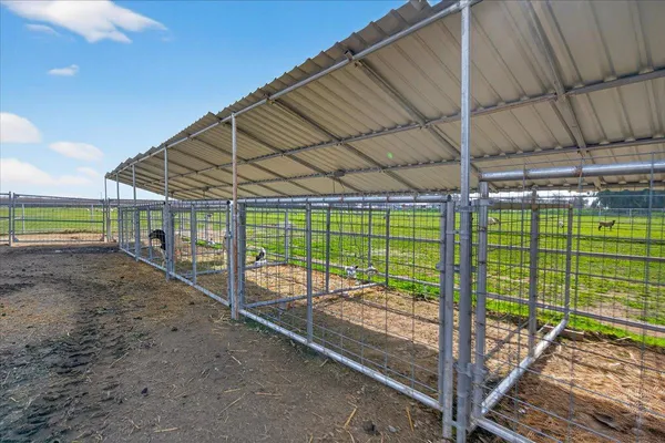 $3,500,000 | 6873 20th Avenue, Lemoore, CA 93245