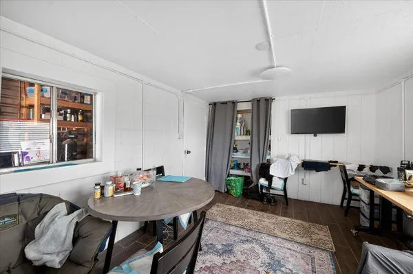 $3,500,000 | 6873 20th Avenue, Lemoore, CA 93245