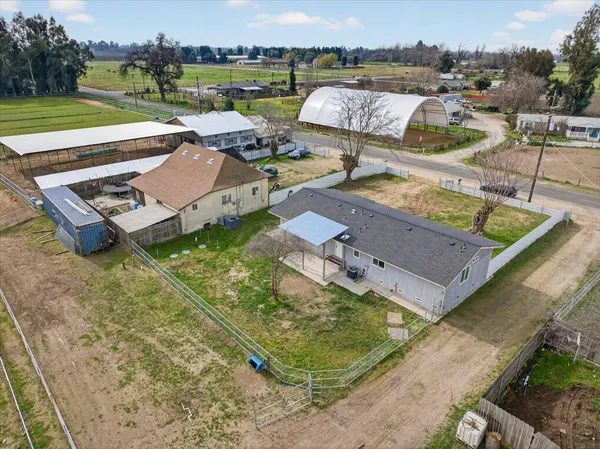 $3,500,000 | 6873 20th Avenue, Lemoore, CA 93245