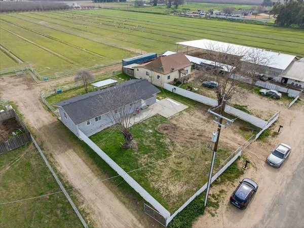 $3,500,000 | 6873 20th Avenue, Lemoore, CA 93245