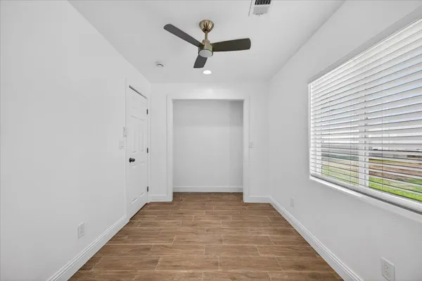 $3,500,000 | 6873 20th Avenue, Lemoore, CA 93245