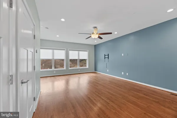 $3,300 | 1247 Shore Drive, Edgewater, MD 21037