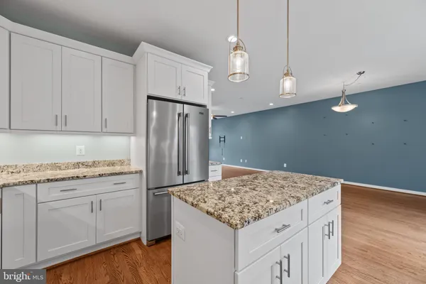 $3,300 | 1247 Shore Drive, Edgewater, MD 21037