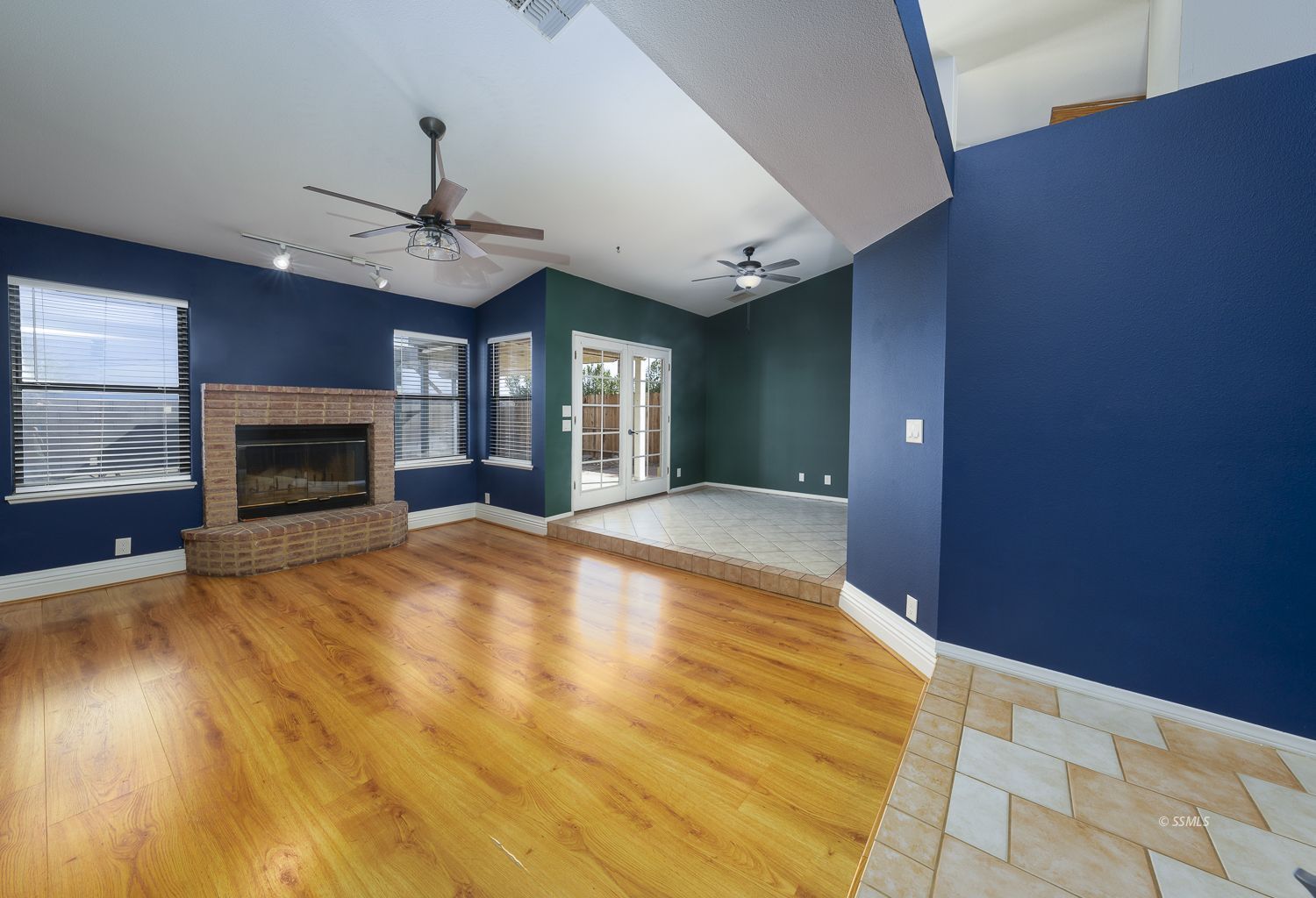 1216 Beasley Street Ridgecrest, CA 93555 - Photo 8 of 42 Gallery Image 8
