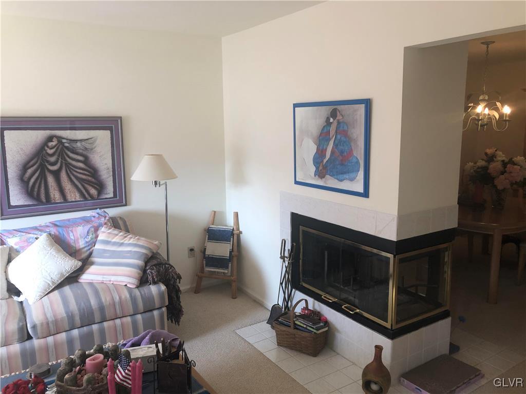 313 Hill Road Whitehall, PA 18052 - Photo 7 of 29 Gallery Image 7