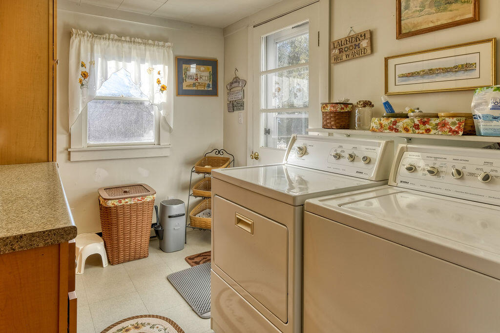 32 Burnt Cove Road Stonington, ME 04681 - Photo 20 of 45 32BurntCoveRd-18