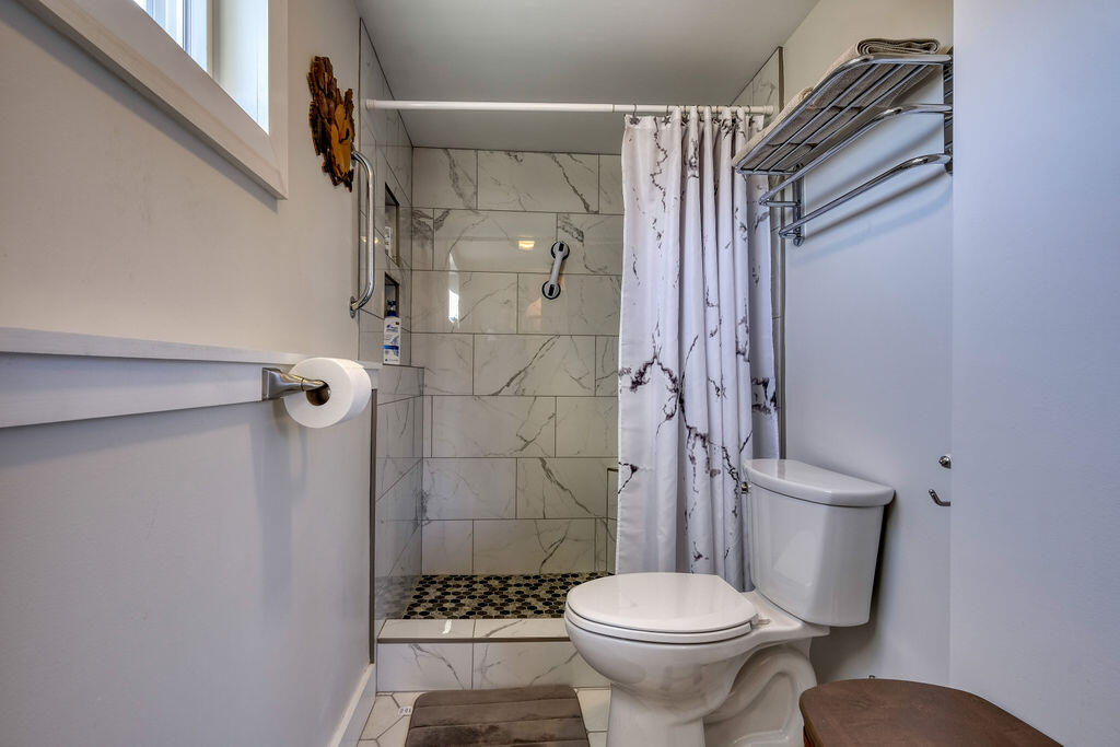 32 Burnt Cove Road Stonington, ME 04681 - Photo 28 of 45 32BurntCoveRd-28