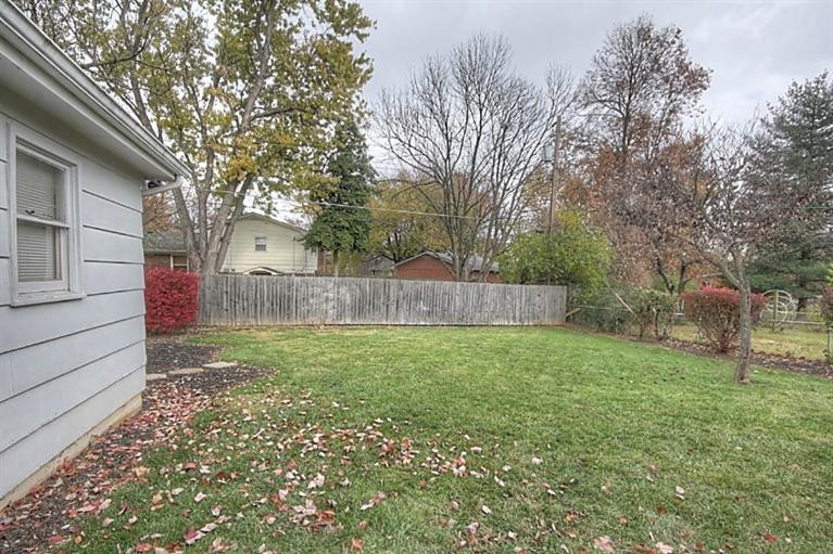 1827 Raleigh Road Lexington, KY 40505 - Photo 22 of 23 Photo 22
