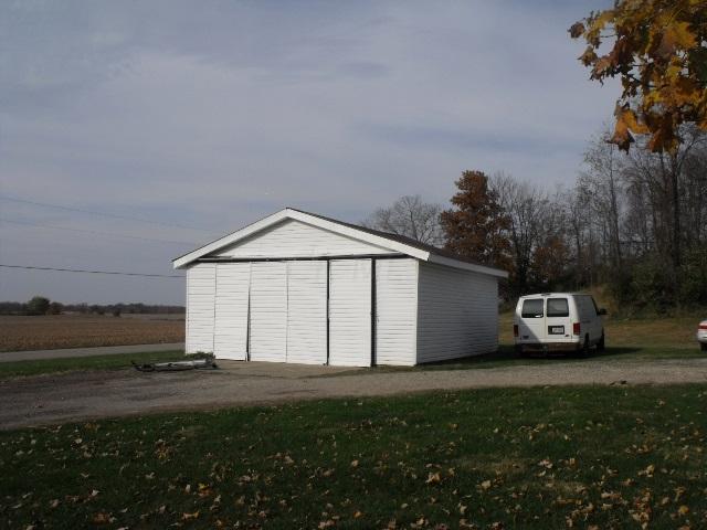 10194 Dozer Road Southwest Stoutsville, OH 43154 - Photo 3 of 5