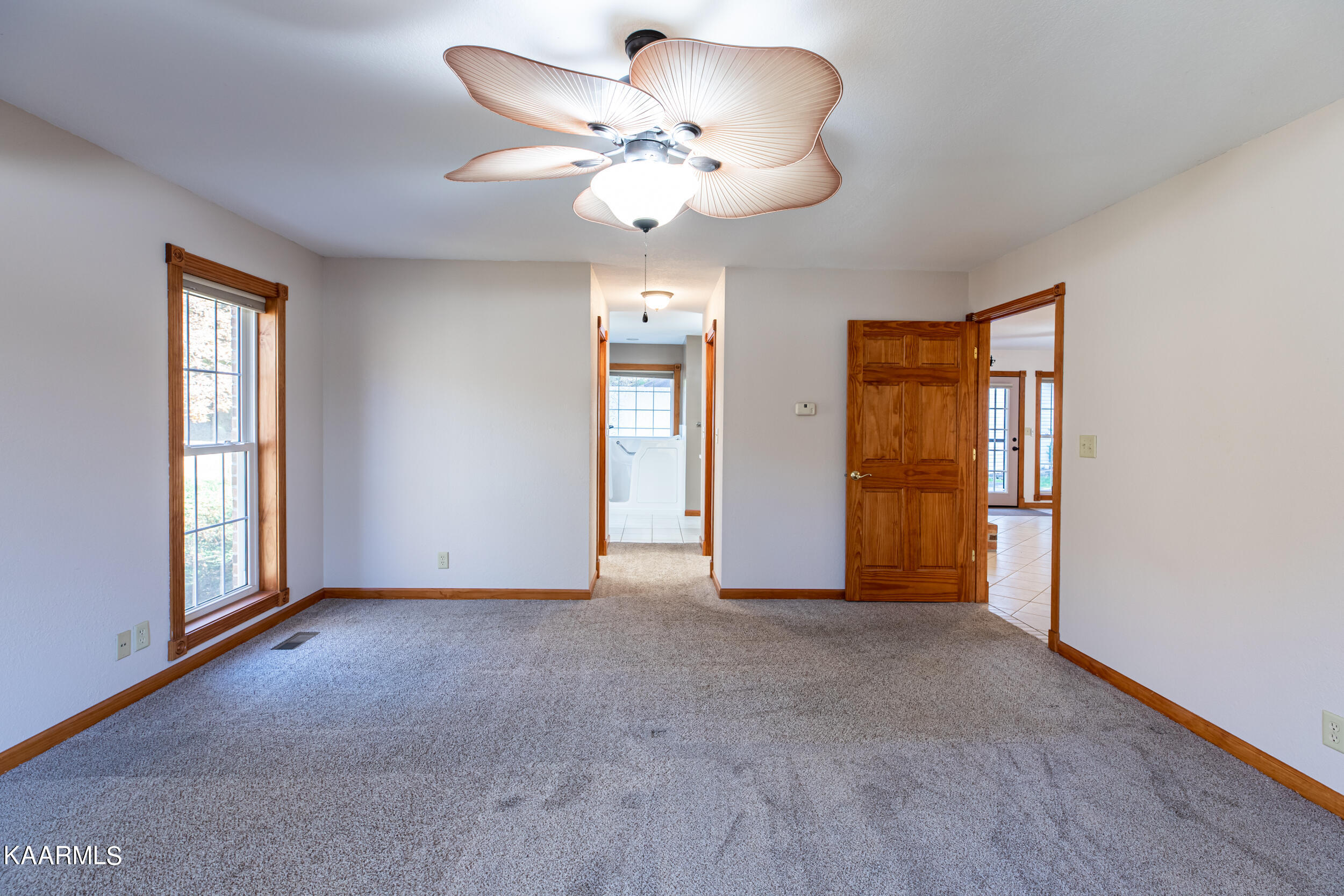 1514 Cove Pointe Road La Follette, TN 37766 - Photo 11 of 38 1514 Cove Pointe Rd-15
