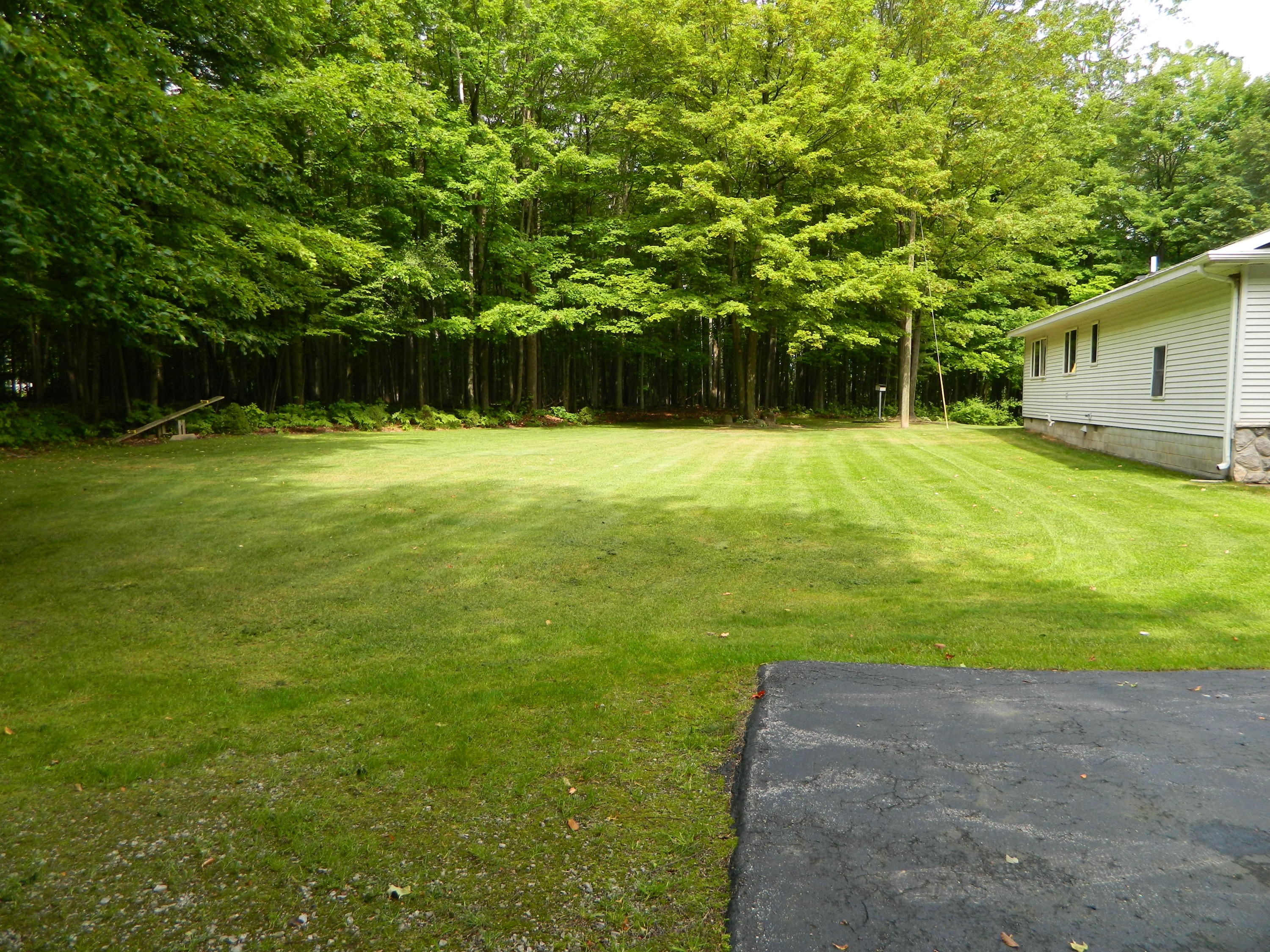 13060 Bartz Road Hubbard Lake, MI 49747 - Photo 23 of 31 Gallery Image 23