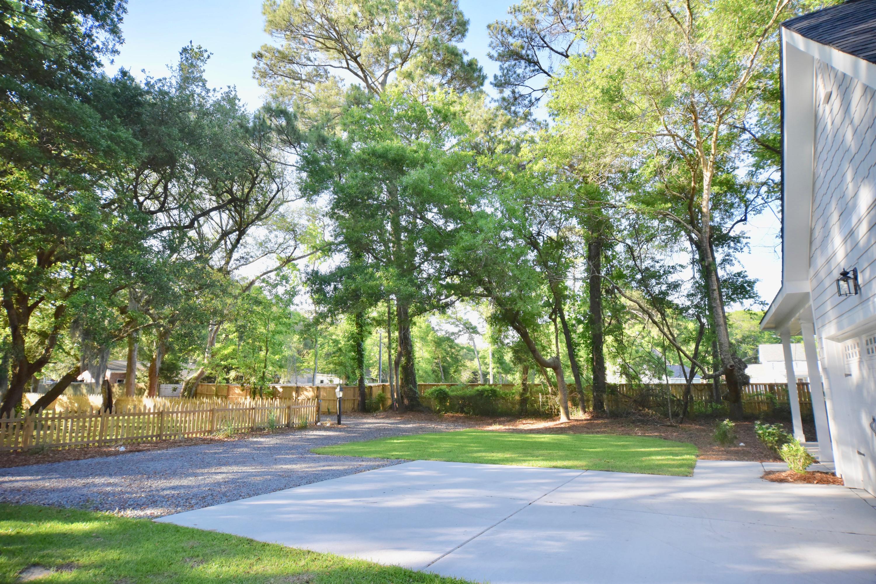 705 Fort Johnson Road Charleston, SC 29412 - Photo 7 of 35 DSC_8148