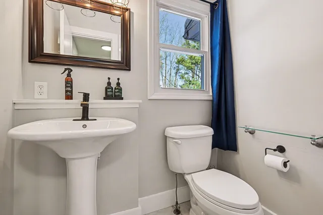 $299,888 | 9311 Bunkerhill, Richland, MI 49083