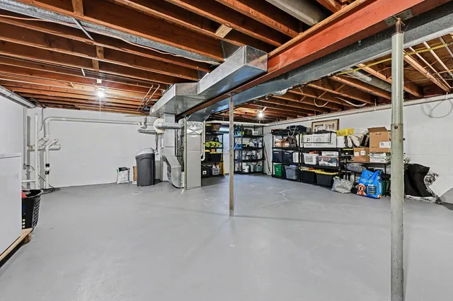 $299,888 | 9311 Bunkerhill, Richland, MI 49083