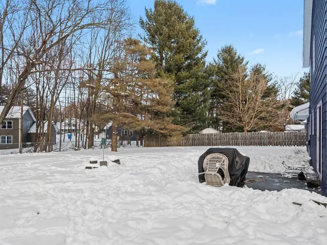 $299,888 | 9311 Bunkerhill, Richland, MI 49083