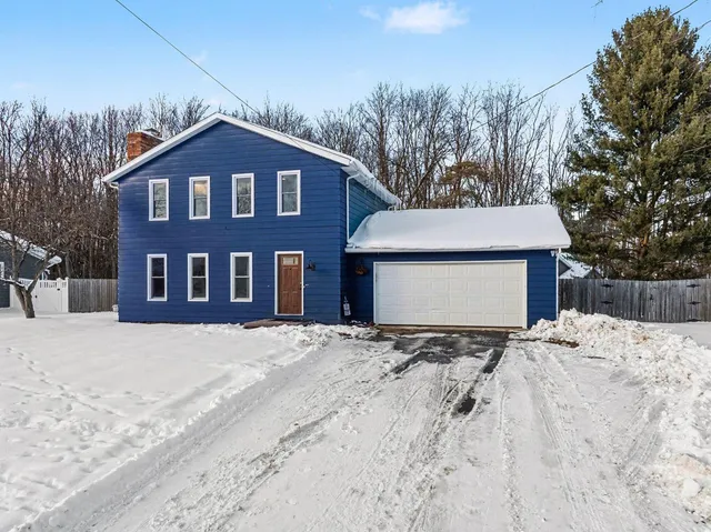 $299,888 | 9311 Bunkerhill, Richland, MI 49083