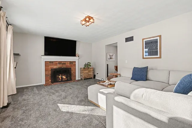 $299,888 | 9311 Bunkerhill, Richland, MI 49083