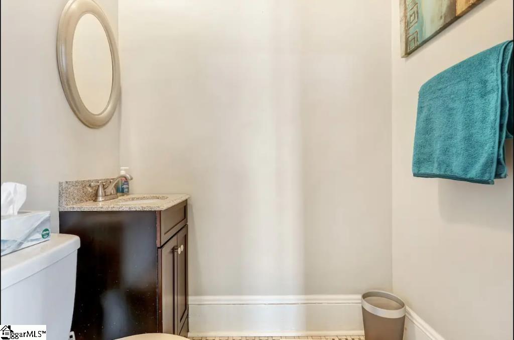 106 East Faris Road Greenville, SC 29605 - Photo 6 of 23