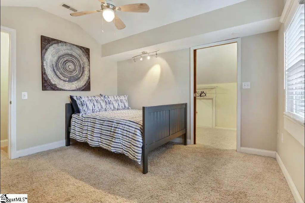 106 East Faris Road Greenville, SC 29605 - Photo 9 of 23