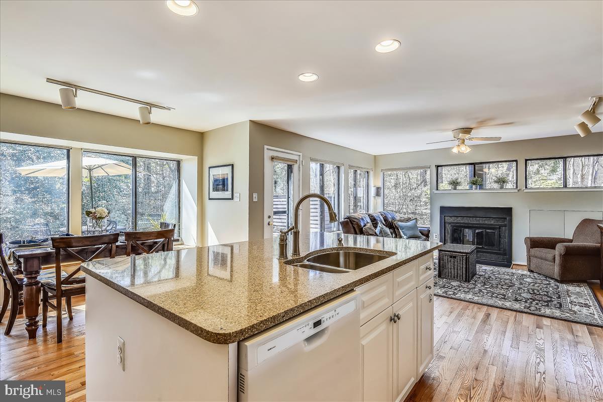 2021 Turtle Pond Drive Reston, VA 20191 - Photo 17 of 57 Lots of workspace for the gourmet cook