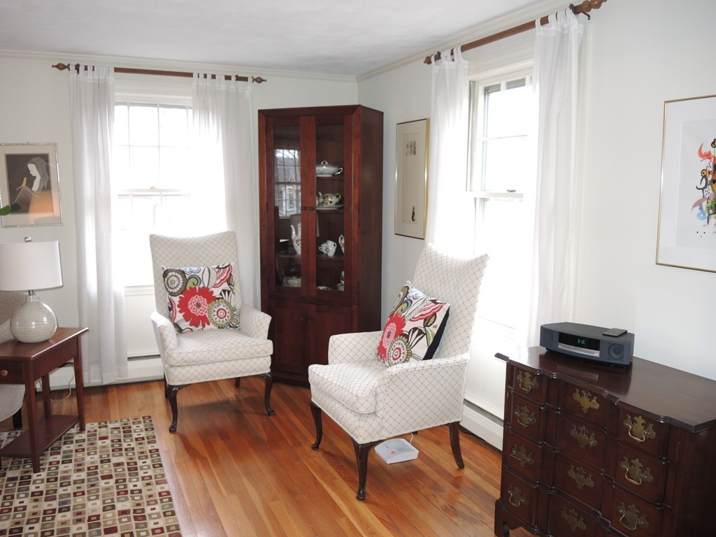 133 Tudor Road Needham, MA 02492 - Photo 7 of 27