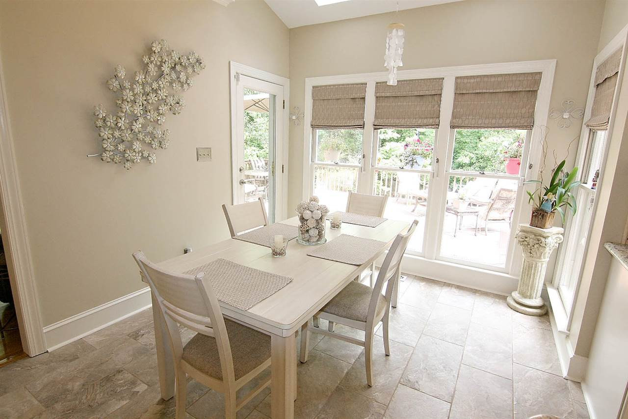 800 Tadlock Drive Raleigh, NC 27614 - Photo 10 of 25 Breakfast Nook