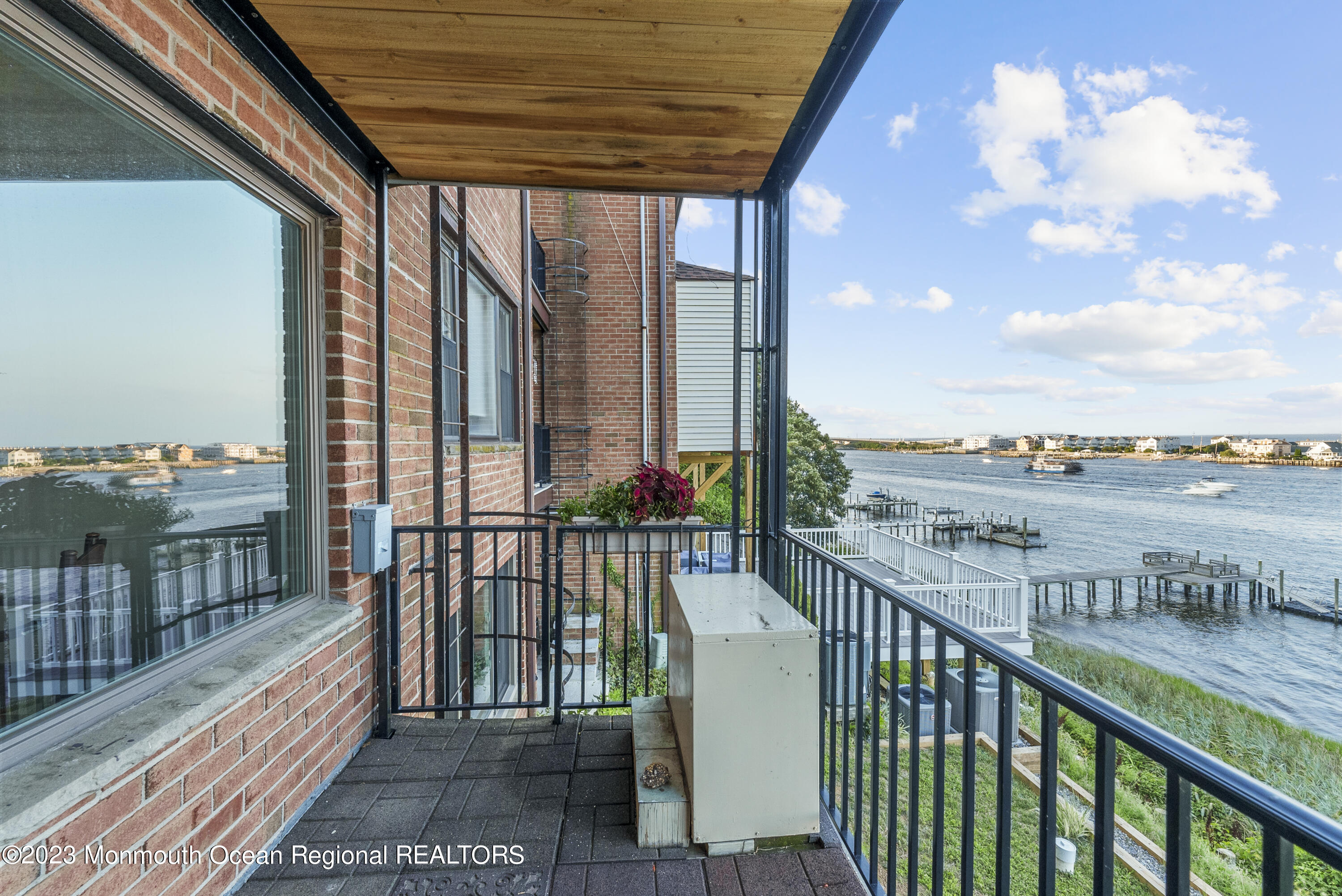 200 Portland Road, Unit 5 Highlands, NJ 07732 - Photo 5 of 24 DSC08442