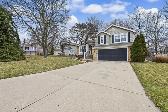 $370,000 | 12313 South Mullen Court, Olathe, KS 66062