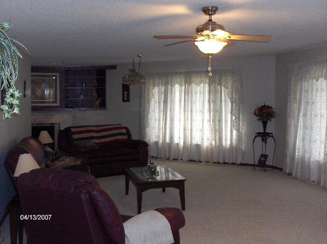 9015 East County Road Albany, IN 47320 - Photo 7 of 9 Gallery Image 7